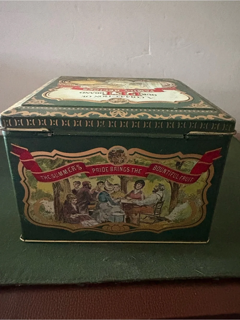 Vintage Pet Brand Recipe Tin & Recipes